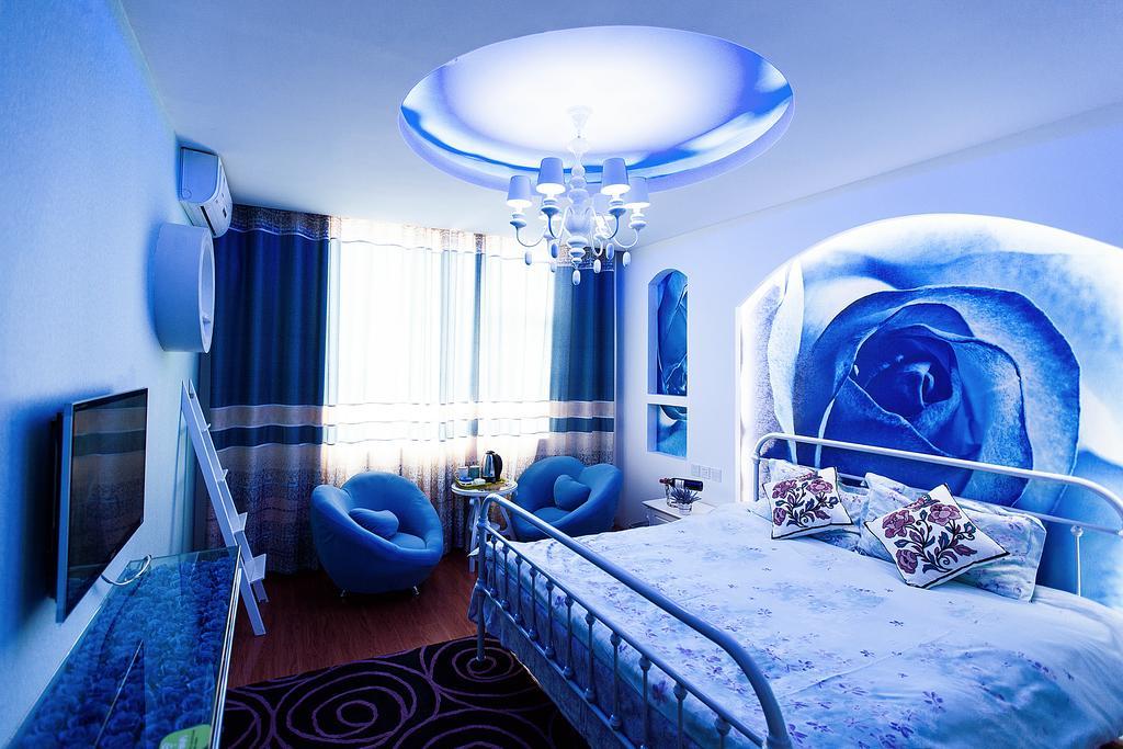 Lijiang Flower Theme Hostel Room photo